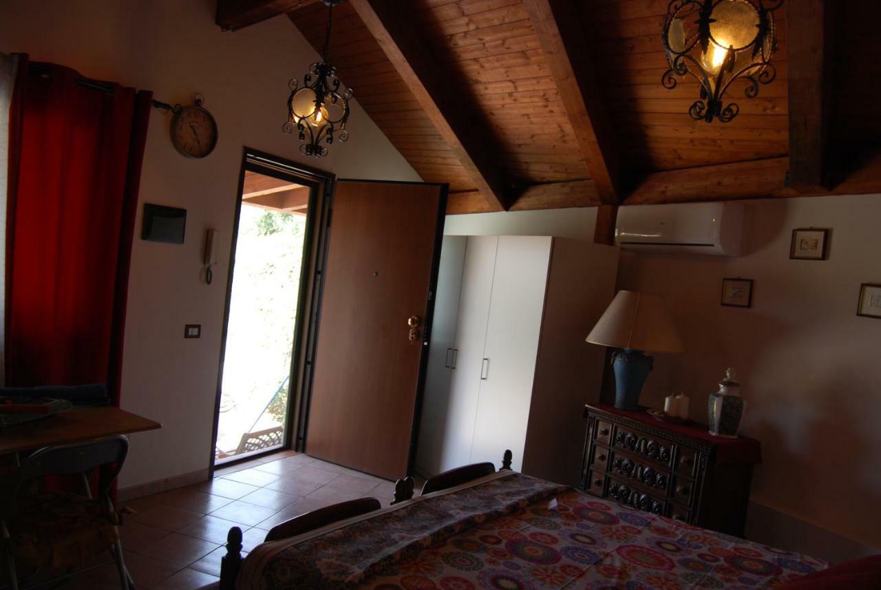 ***** La Casa Di Gio
